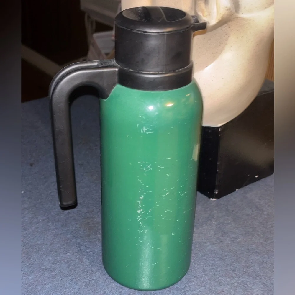 Nissan Stainless Thermos vacuum-insulated stainless steel carafe
